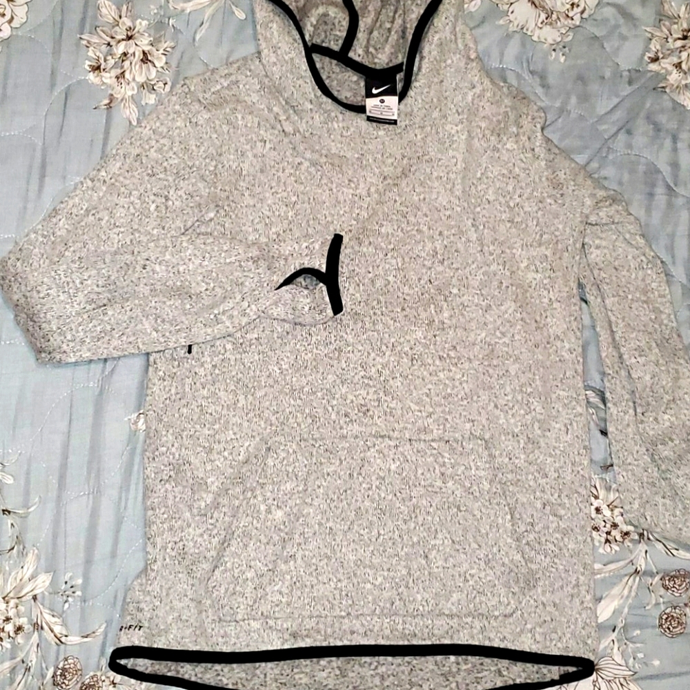 NIKE WOMEN